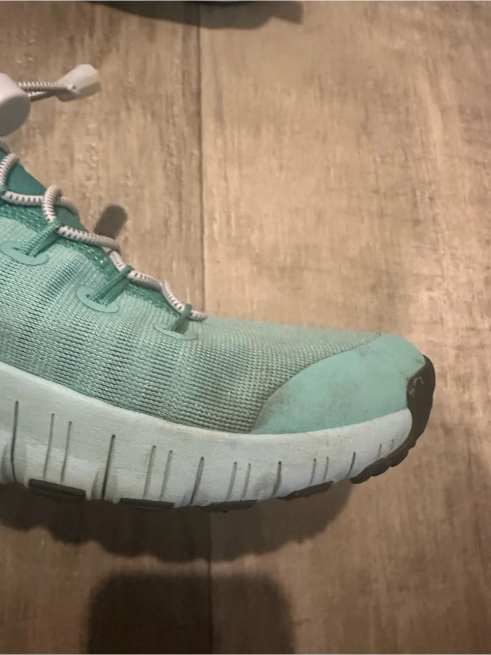Nike Free Metcon 6 Training Workout Shoes Green Women’s 11 Men’s 9.5